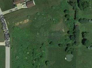 Cherry Hills Drive, Canfield, OH 44406