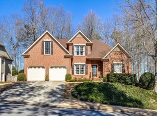 245 Vickery Way, Roswell, GA 30075