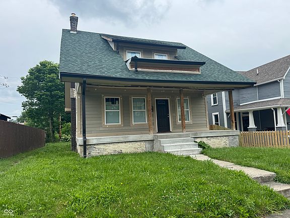 2nd image of 3216 N Kenwood Ave