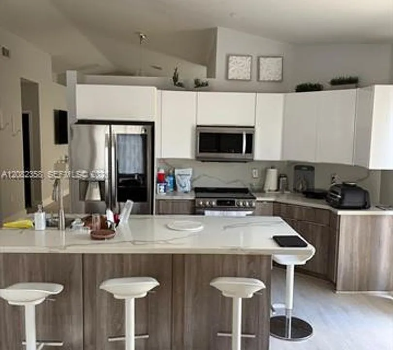 11263 NW 51st Ter #11263