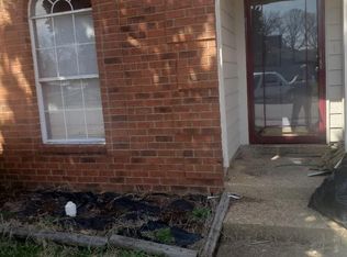5874 Sunny Morning Dr, Memphis, TN 38141