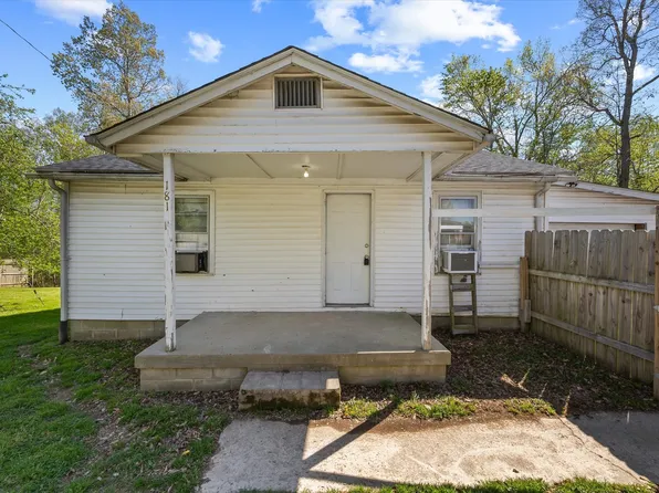 181 Wade Subdivision Ln, Gainesboro, TN 38562