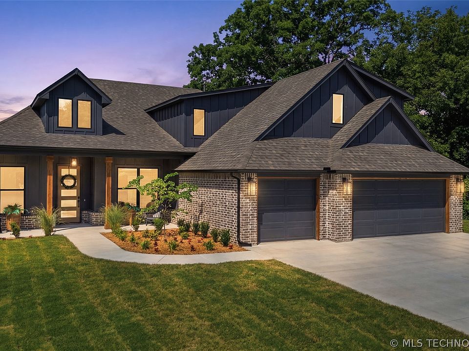 1st image of 18236 S Clear Creek Ct