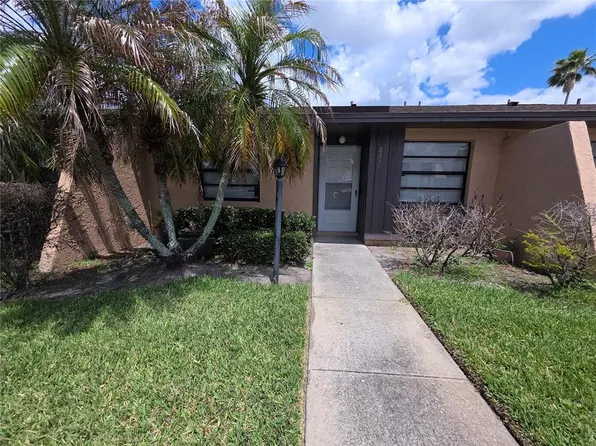 2219 Caribbean Dr S #27, Kissimmee, FL 34741
