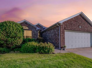 12900 Glenville Ct, Fort Worth, TX 76244