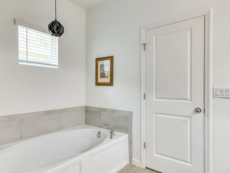 986 Arcadian Lakes Blvd — Photo 18
