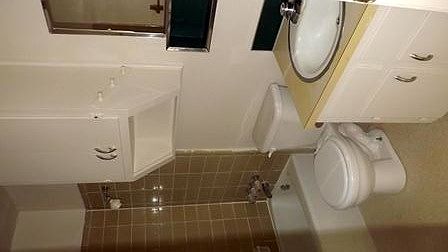 2nd image of 609 Sunset Ln APT D