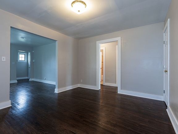 5th image of 2502 N Martin Luther King Blvd E