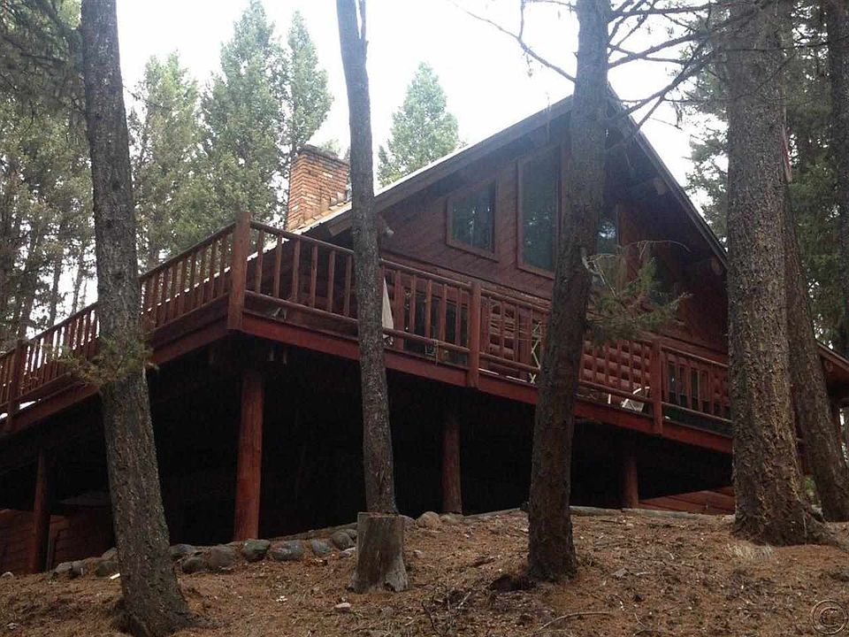 1st image of 320 Glacier Dr