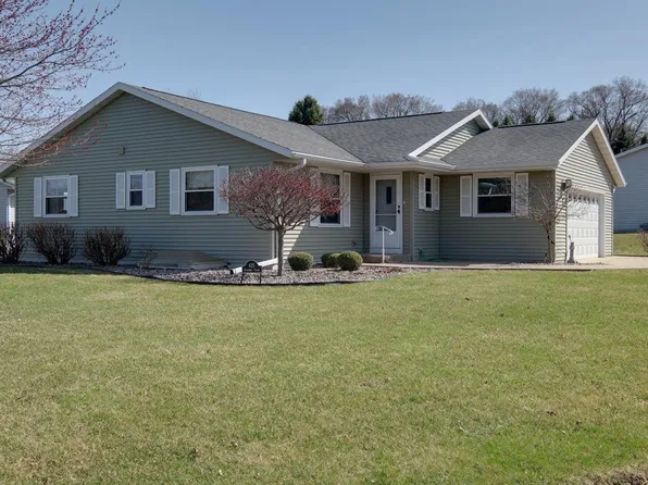 425 Ventura Lane, Whitewater, WI 53190