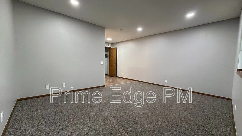1 bed, 1.0 bath, 620 sqft, $725 — Photo 4