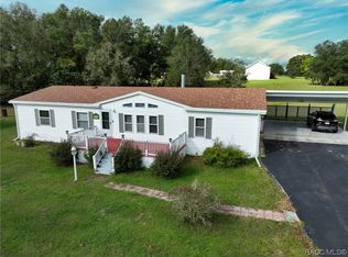10348 S Parkside Ave, Floral City, FL 34436