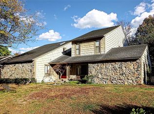 1408 Waterside Dr S, Chesapeake, VA 23320