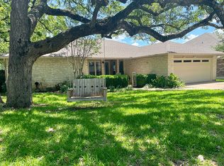 1911 Oakview Dr, Round Rock, TX 78681