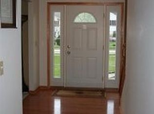 14356 Cartwright Pkwy, Strongsville, OH 44136