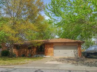 2333 Georgetown Rd, Salina, KS 67401