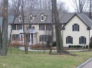 12 Orchard Way, Warren, NJ 07059