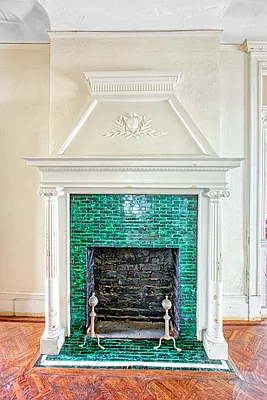 Sold by Douglas Elliman | media 14