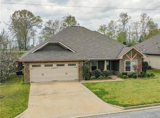 142 Lee Road 2170, Phenix City, AL 36870