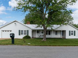 946 Balsley Rd, Staunton, VA 24401