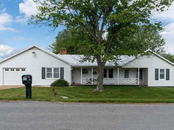 946 Balsley Rd, Staunton, VA 24401