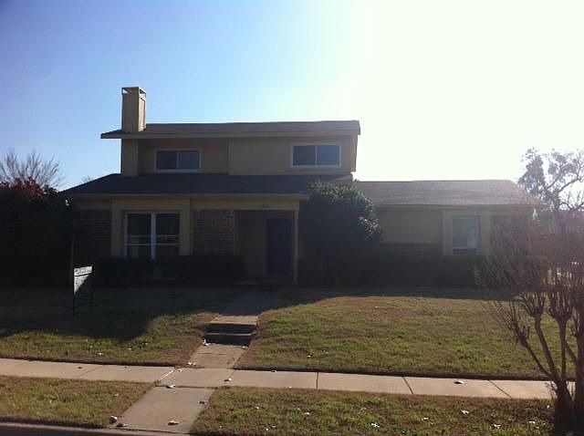 1st image of 2718 Winding Creek Dr