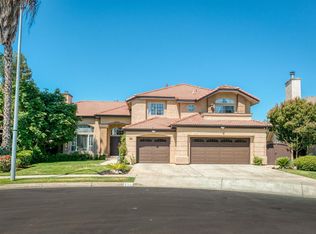896 Pistachio Ave, Clovis, CA