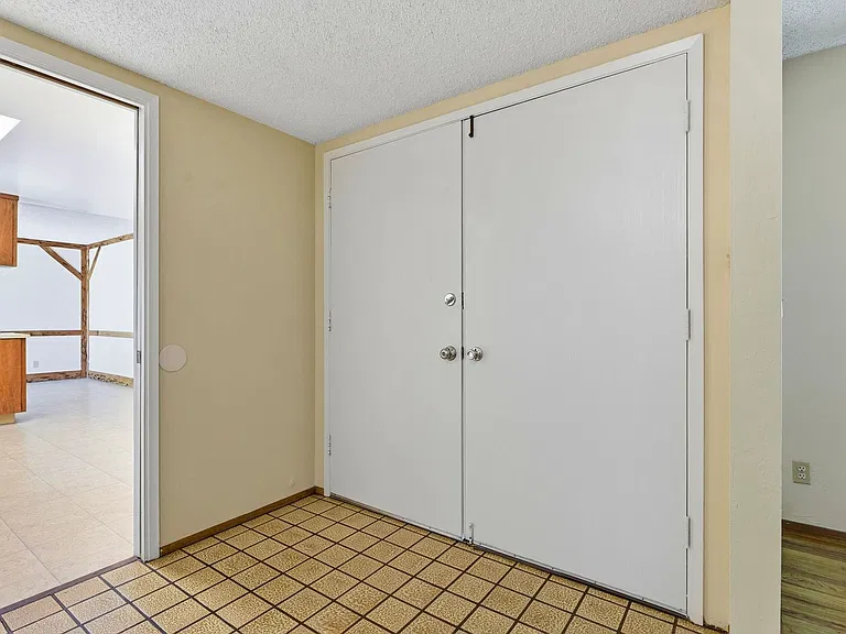 5880 Taormino Ave — Photo 8