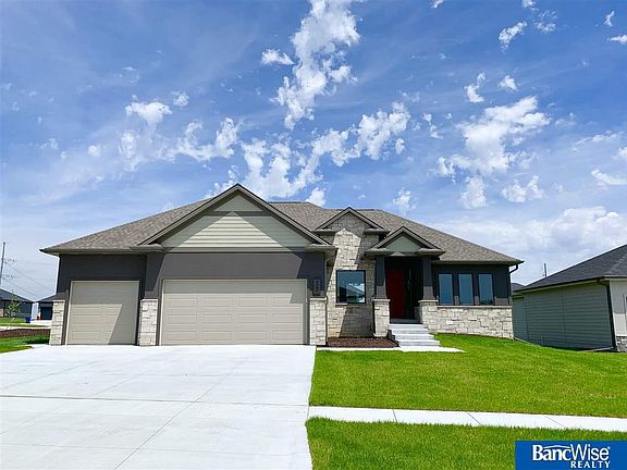5th image of 8800 Pebble Creek Ct