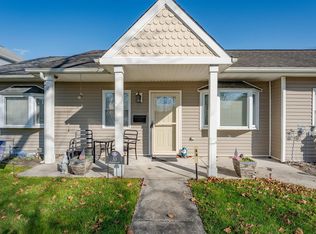 33 W Meyran Ave, Somers Point, NJ 08244