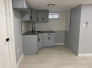 (Undisclosed Address), Jamaica, NY 11433