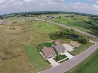 5416 Tee To Green St, Saint Cloud, MN 56304