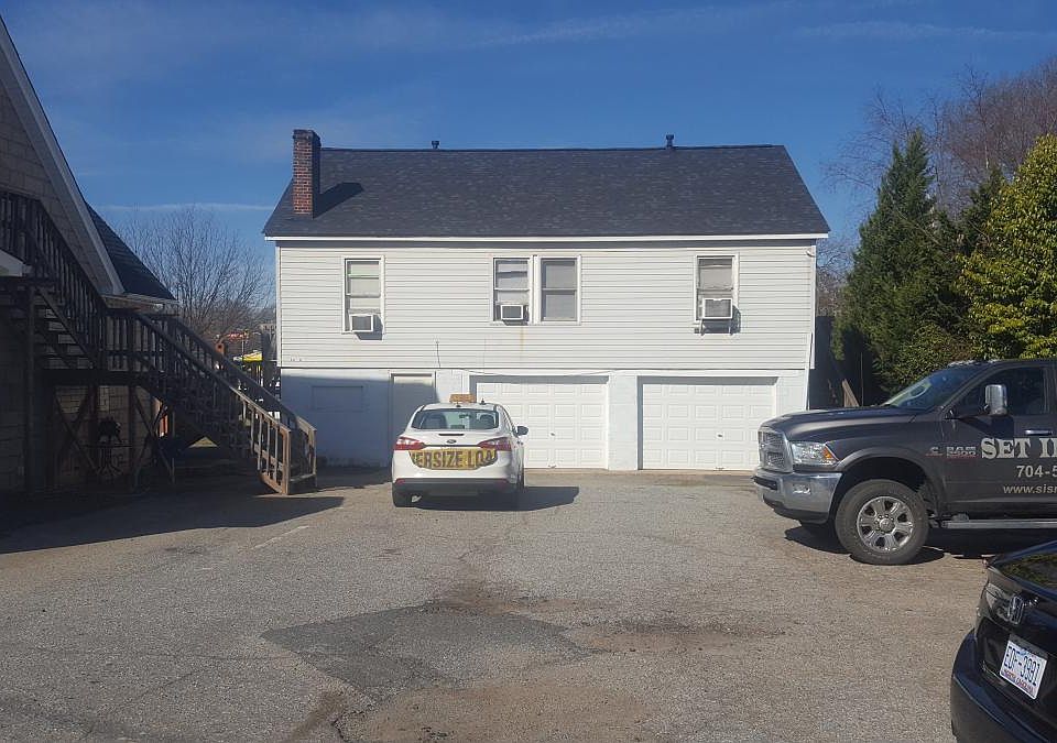 Small 2 Unit Building- #3 is on the right
