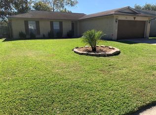 4929 Crestway Dr, La Porte, TX 77571