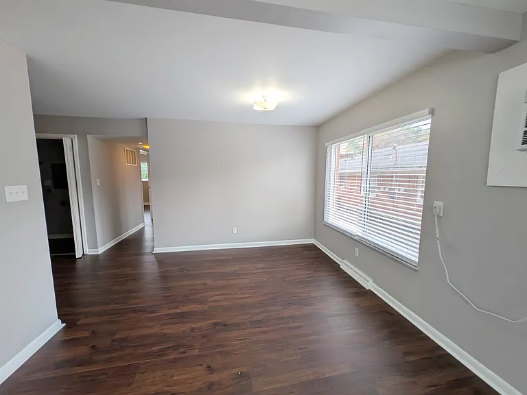 120 Cromwell Pl #4 — Photo 5