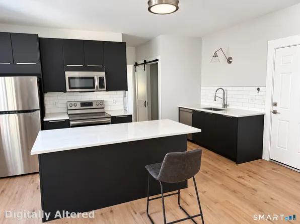 34 Beers St, New Haven, CT 06511