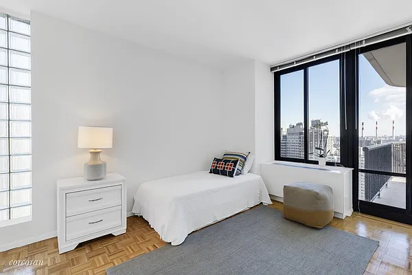 Sold by Corcoran | media 28