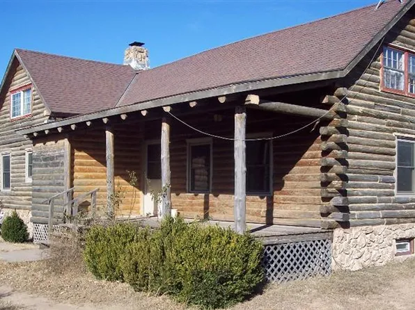 846 120th Ave, Larned, KS 67550