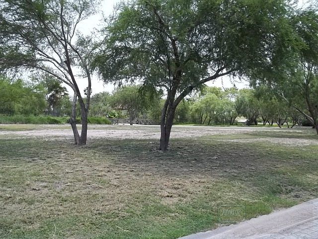 1st image of 0001 W Cobblestone Creek