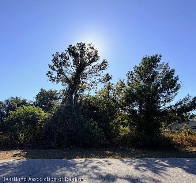 1st image of 254 Loquat Rd NW