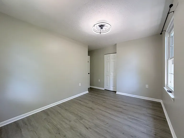 19533 Fetlock Dr — Photo 25