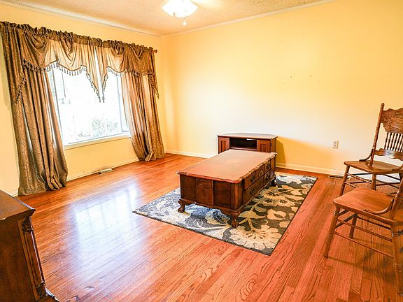5th image of 125 Nickell Heights Rd