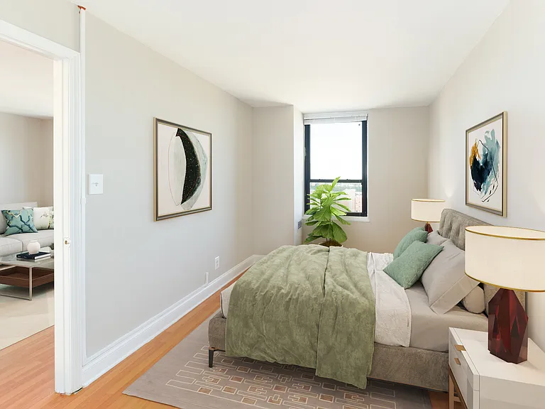 4100 N. Marine Dr. — Photo 14