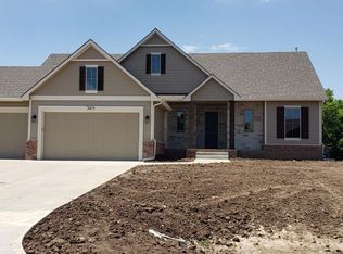 3471 Deer Ridge Ct, Rose Hill, KS 67133