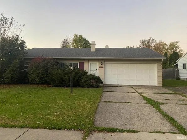 4415 Alverado Dr, Fort Wayne, IN 46816
