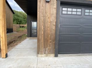 671 Stone Peak Loop, Driggs, ID 83422
