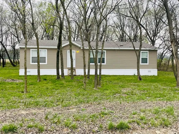 1518 NW 10th St, Columbus, KS 66725