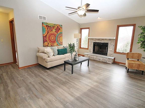 4th image of 5337 Wagon Wheel Ln