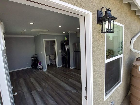 3rd image of 1475 W 157th St