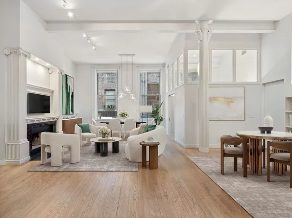 142 Duane St APT 2B, New York, NY 10013